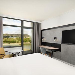 Premium Plus Double room Balcony Danube view newly refurbished